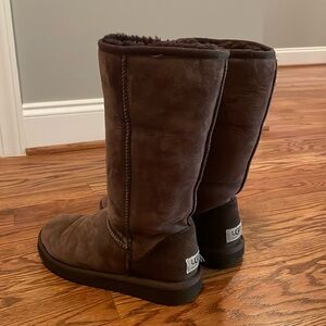 Classic Tall Brown Uggs